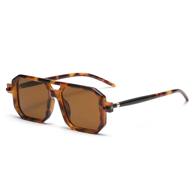 

Vintage Square Sunglasses for Women Men Fashion Retro Double Bridge Male Sun Glasses Eyewear Trendy Design Shades