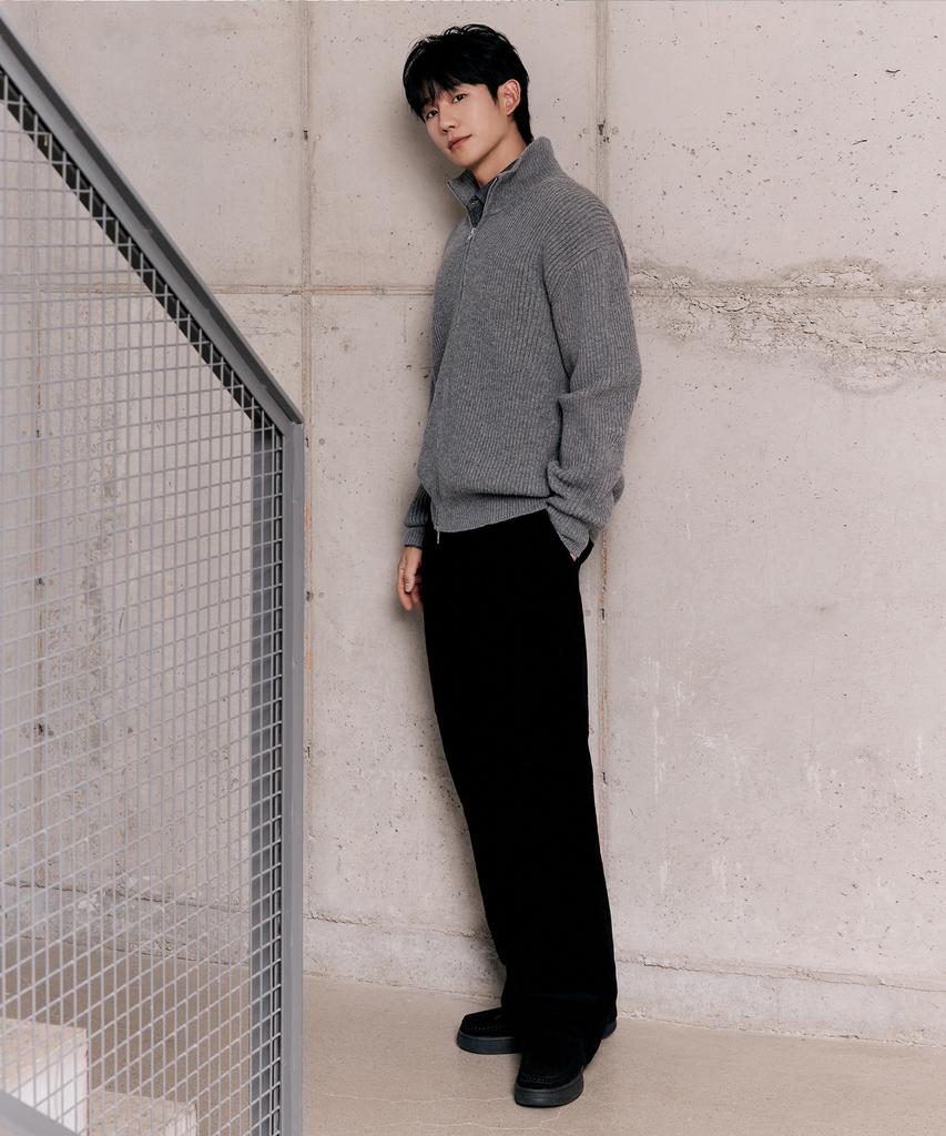 MINDBRIDGE Wide Single-Pleat Corduroy Elastic Pants - 2 Colors