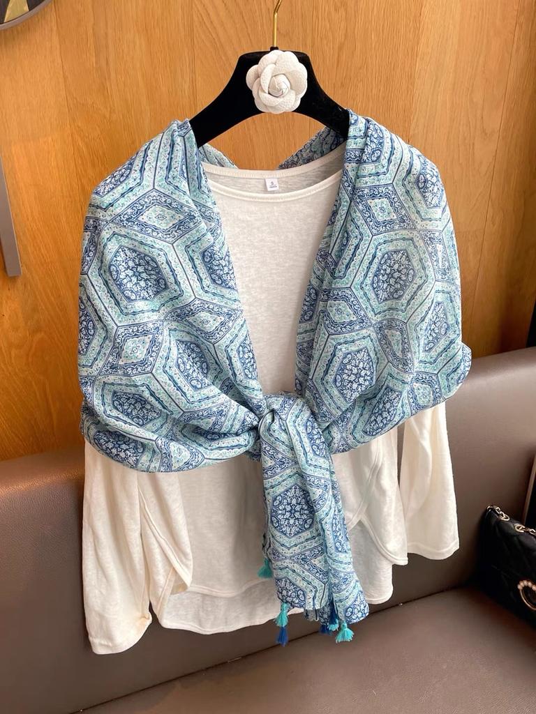 Women'S Floral Print Scarf 180X90Cm Warm Fashion Shawl With Tassels Lightweight Rectangular Sand-Proof Beach Wrap Muslim Hijab