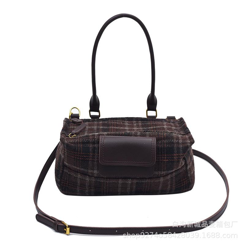 Premium Texture Fashionable Plaid Portable Small Bag Women's 2025 New Trendy Personality Versatile Single Shoulder Messenger Small Square Bag
