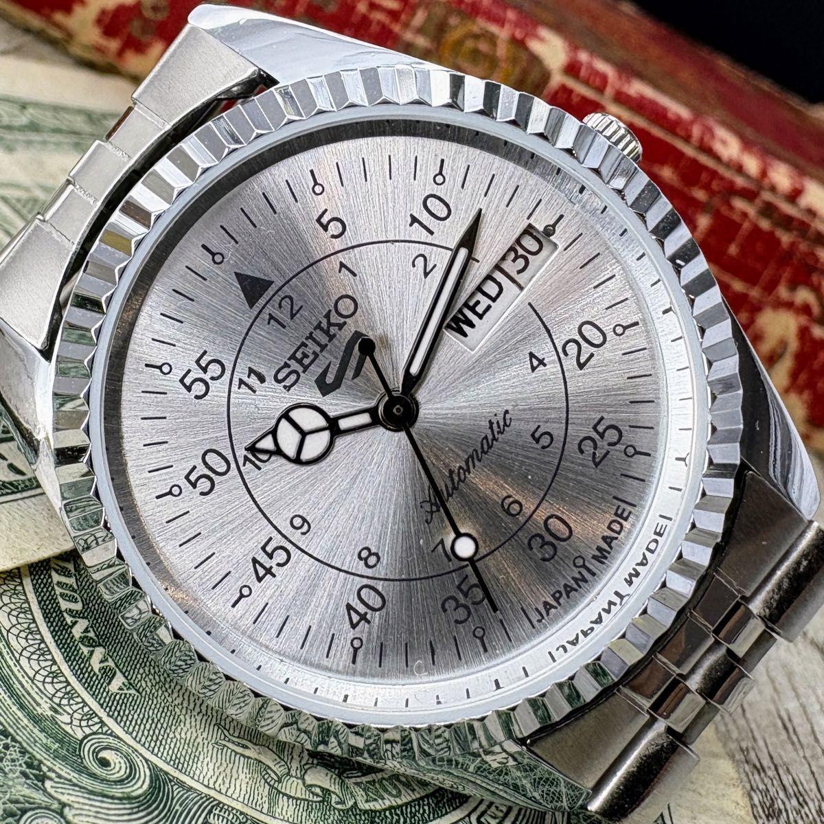 Used [Wearing the times] SEIKO 5 SEIKO5 men s watch automatic silver vintage antique