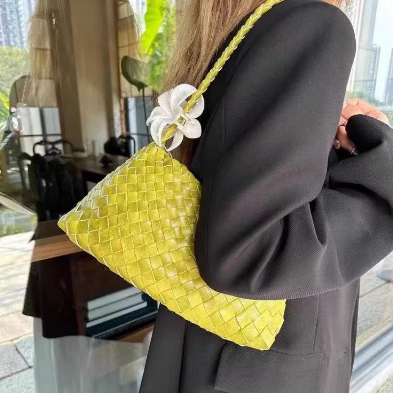 Summer Underarm Women'S Handbag Imitation Leather Woven Bag Large Capacity Mother-Child Bucket Bag Casual Vacation Shoulder Bag