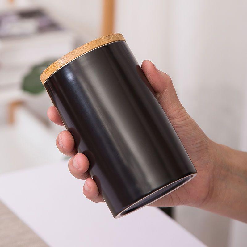 Creative Wooden Lid Ceramic Tea Can Household Moisture-proof Sealed Bottle Storage Box Food Container Decoration Jar Home Decor