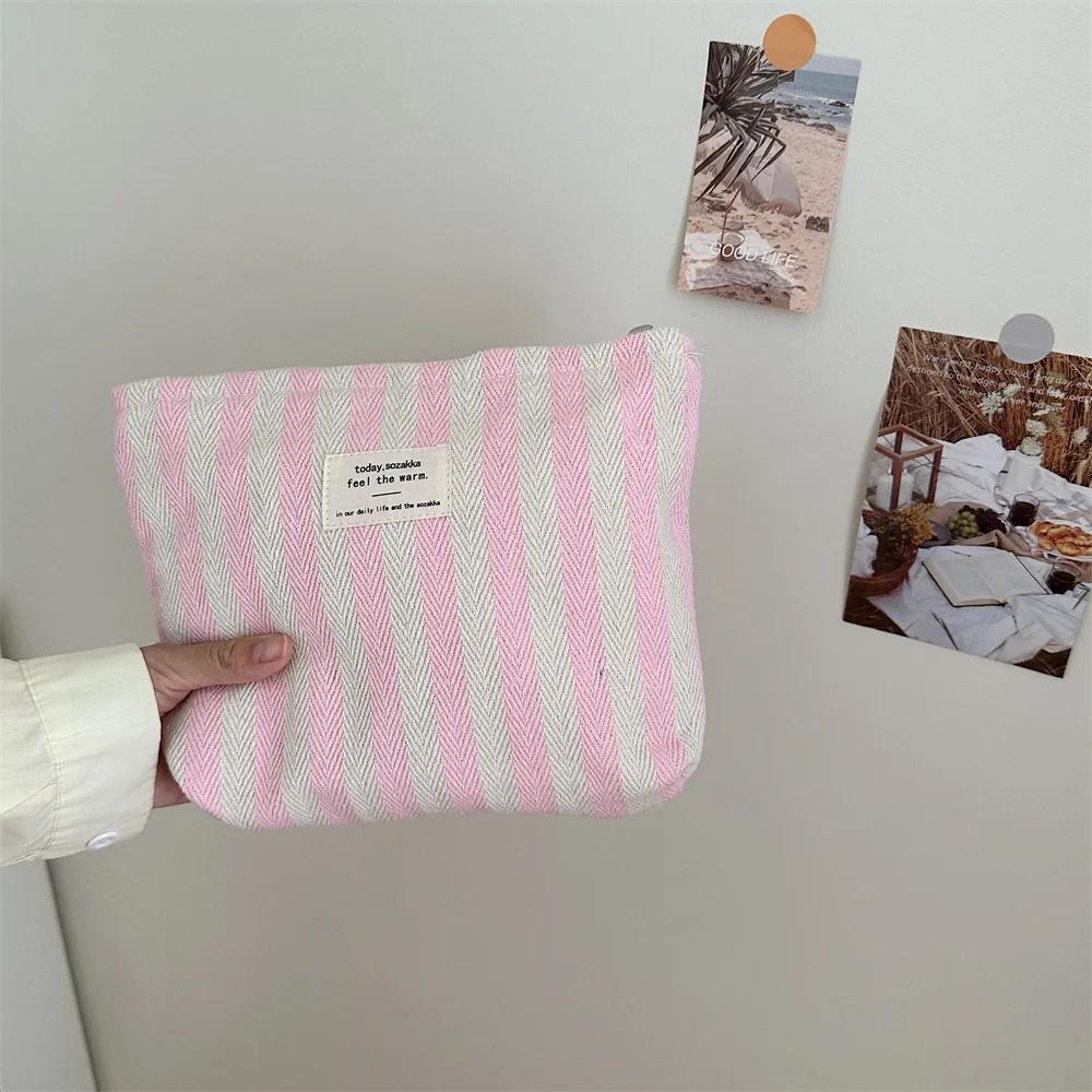 Stripe Canvas Cosmetic Bag Large Capacity Travel Toiletry Organizer for Women Portable Makeup Storage