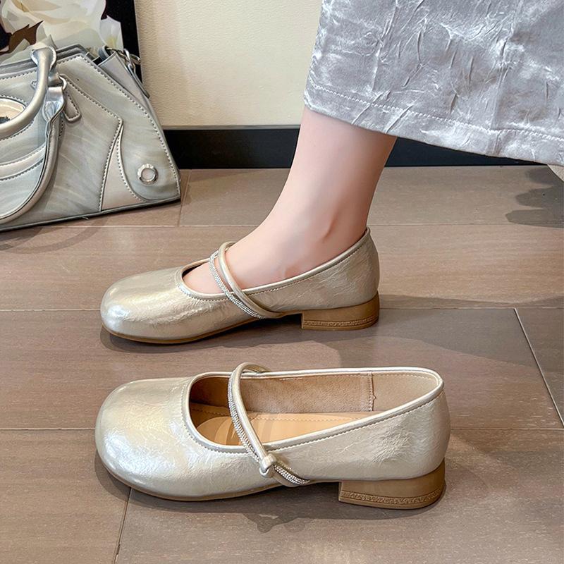 French silver Mary Jane small leather shoes women's 2025 new summer beautiful skirt flat bottom shallow mouth evening single shoes