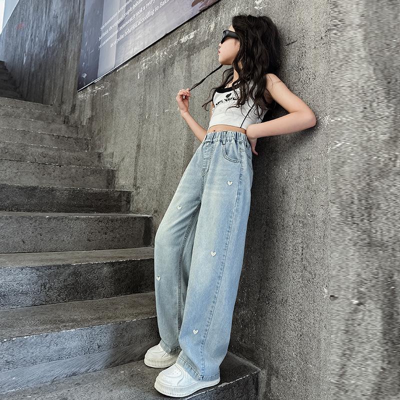 Girls' High-Waisted Embroidered Heart Loose Wide-Leg Jeans, Autumn 2026 Collection