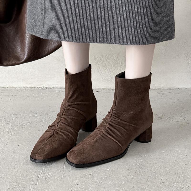 Fashion 2025 Winter Women Shoes Genuine Leather Women Boots Mid-calf Modern Boots Women Solid Med Heel Boots Ladies Shoes Pleated