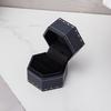 Boîte à Bague, Boîte Cadeau Hexagonale en Velours pour Bijoux, Compacte avec Protection en Éponge Douce Design Élégant, Boîte à Bijoux pour Fiançailles, Demande en Mariage, Mariage