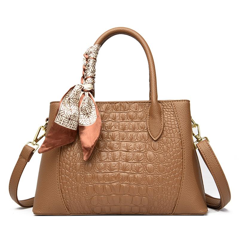 Women's Simple Crocodile Leather Shoulder Bag Large Capacity Travel Bag Female Messenger Luxury Fashion Totes