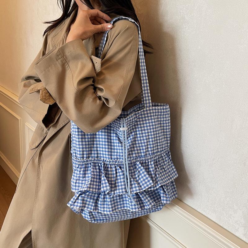 Casual Plaid Ruffle Design Shoulder Bags for Women High Capacity Ladies Tote Bag College Style Girls Drawstring Shopping Handbag
