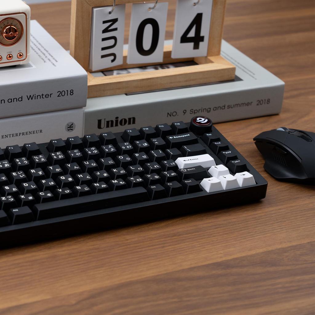 XVX "Minimalist Black" Keyboard Keycaps: Japanese, Korean, and Russian Engraved Opaque Black/White PBT.