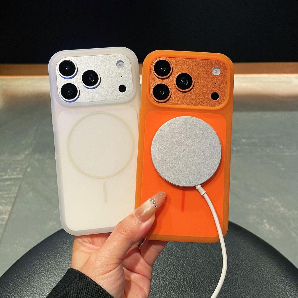 Custodia Magnetica Opaca Effetto Pelle per iPhone 17 Pro Max - Colore Caramella, Foro Grande, Design Protettivo