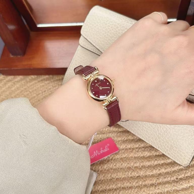 Watch Gold Angola Red Ladies Square Ladies Niche Light Luxury Retro Women'S Watch