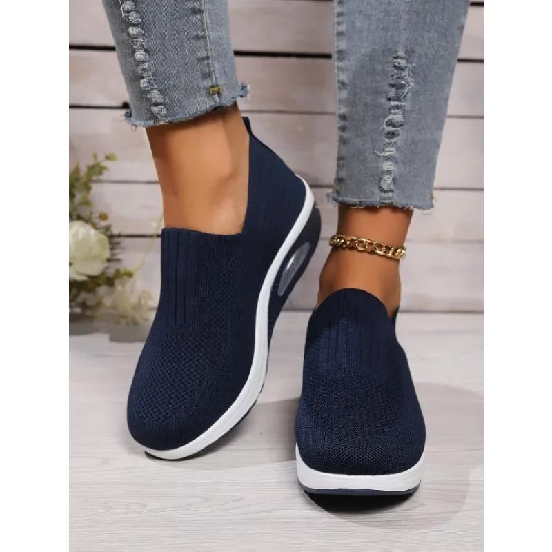 

Женская новая элегантная дизайнерская вулканизированная обувь с мелким носком, весенняя классическая однотонная обувь для походов по магазинам и офиса, спортивная обувь 43