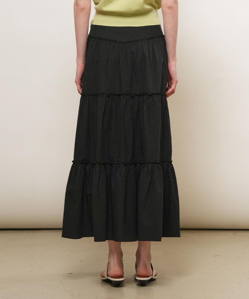 General Idea Shirred Tiered Long Skirt [Black] / Gf2Lsk511