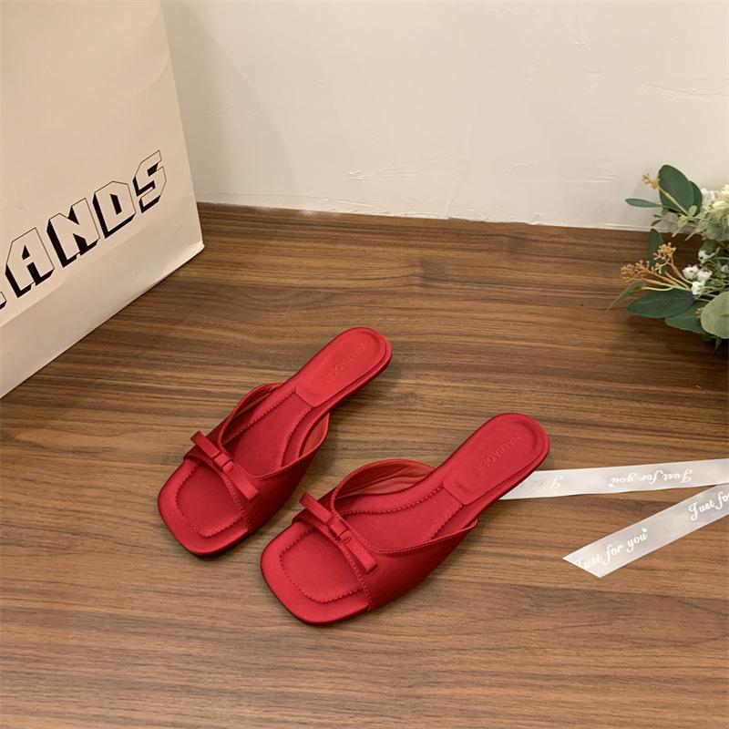 

Серебристые танкетки, французские крутые тапочки, туфельки феи, новая летняя мода 2025, уличная нишевая обувь, тапочки на одно слово 39 красный