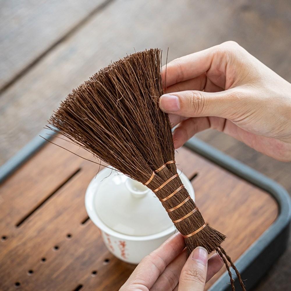Natural Tea Cleaning Brush Traditional Mini Whisk Broom Tea Ware Scrubber Dust Removal