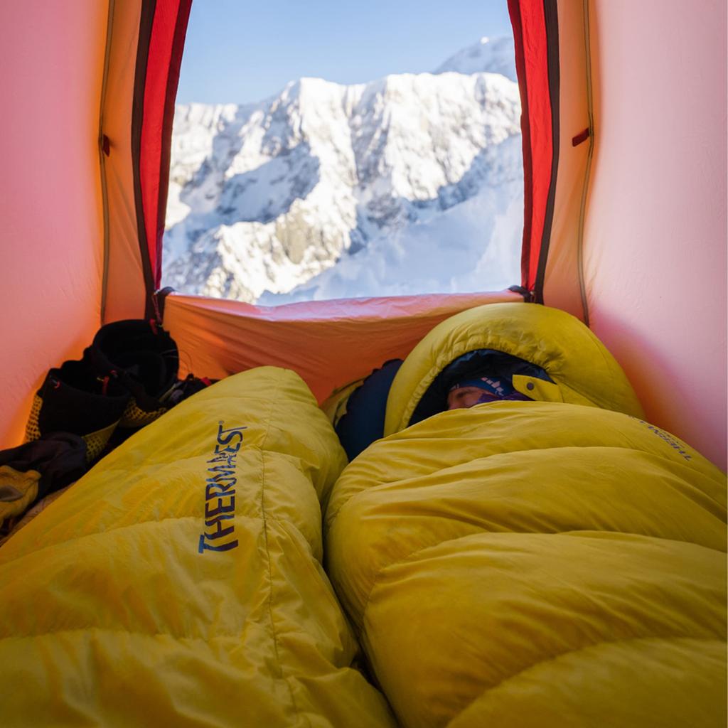 THERMAREST Outdoor Camping Sleeping Bag Parsec R Japanese 30301 -18℃ [Genuine Product]