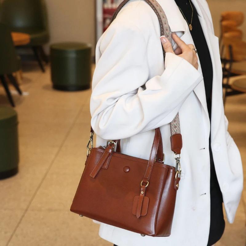 Summer Handbag:Fashionable Single-shoulder Versatile Casual Crossbody Bag