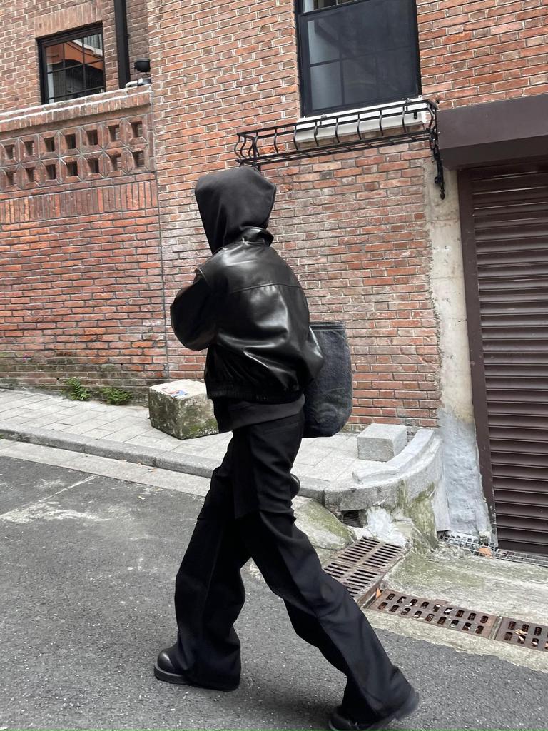 Men's Trendy Korean-Style Black PU Leather Padded Jacket with Zipper