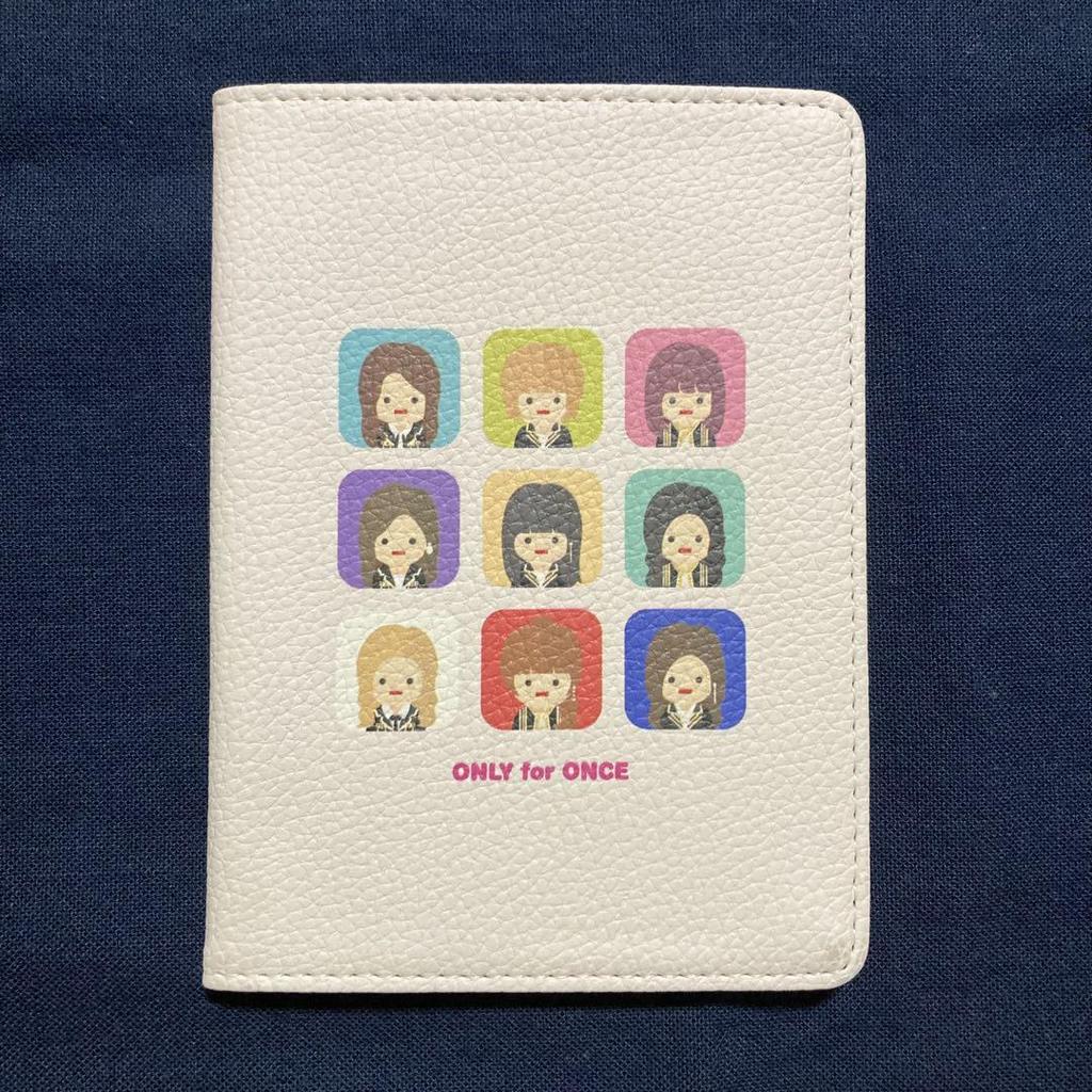 [USED] TWICE CHARACTER PASSPORT WALLET