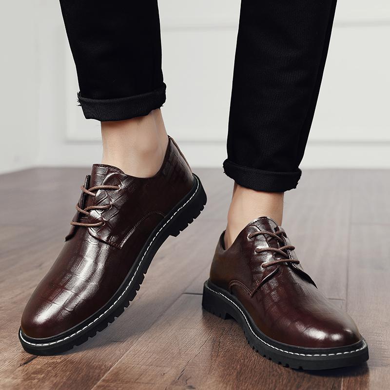 Loafers Läderskor för Män Golf Arbete Business Herrskor Spegel Lyxskodon Designer Skate Cricket Stilfull Casual Platt Sko