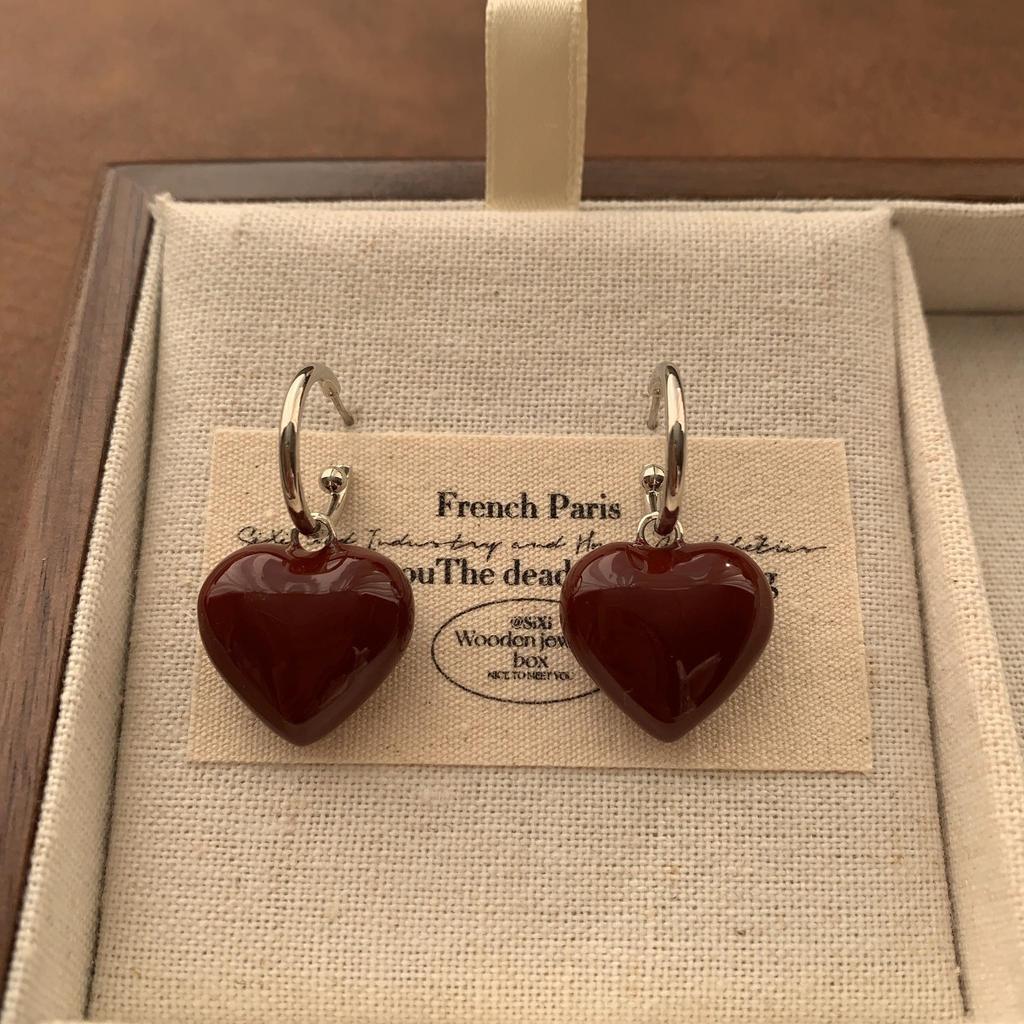 Simple Burgundy Enamel Stud Earrings Cute High Sense Versatile Sweet Romantic Niche Earrings Autumn And Winter