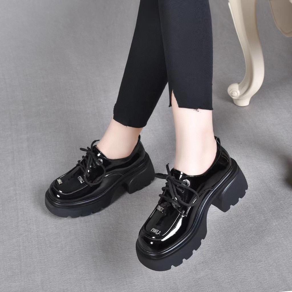 Platform shoes women's autumn and winter round head lace-up letter decorative cow patent leather single shoes women's muffin
