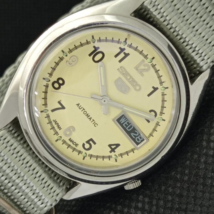 

Б/У винтажные мужские часы SEIKO 5 AUTOMATIC JAPAN с датой и днем 612-a319064-9 SKU612-a319064