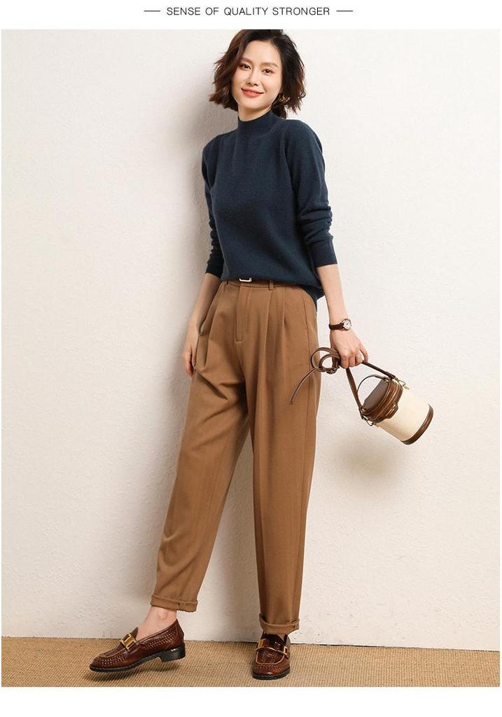 Women's Chic Short Knitwear Top - Half-High Neck, Long Sleeve, Autumn/Winter Style
