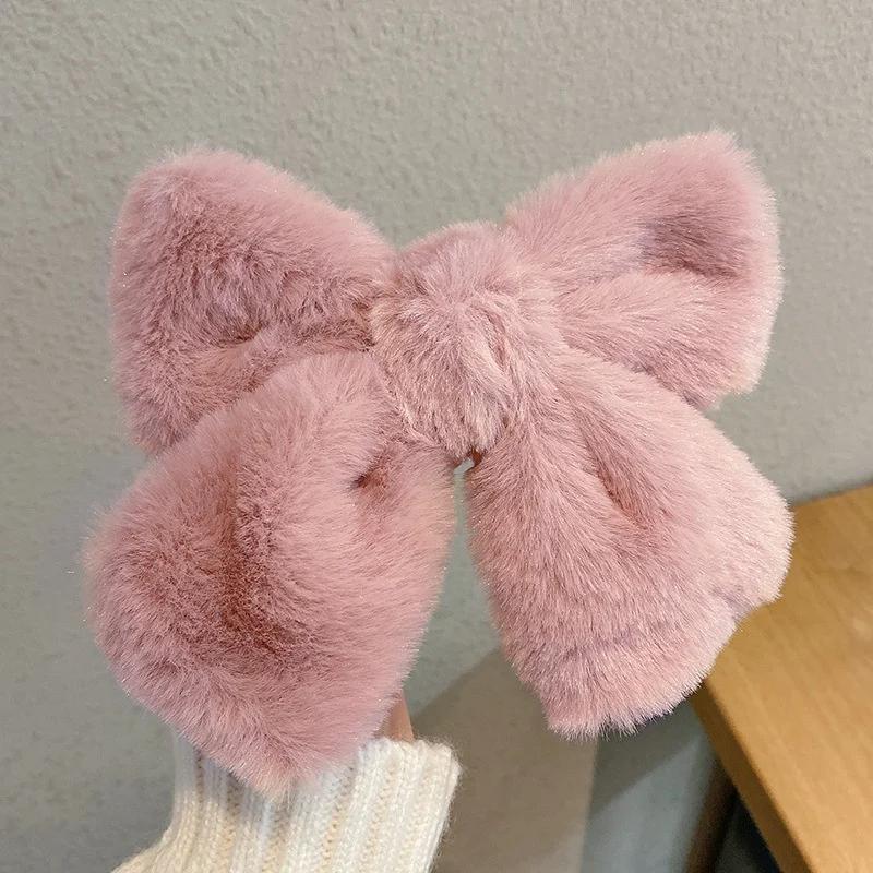 

Autumn and Winter Enlarged Plush Bow Girl s Hair Clip for Women s Fashion Soft Warm High Grade Sweet Elegant Hairs Accessories розовый