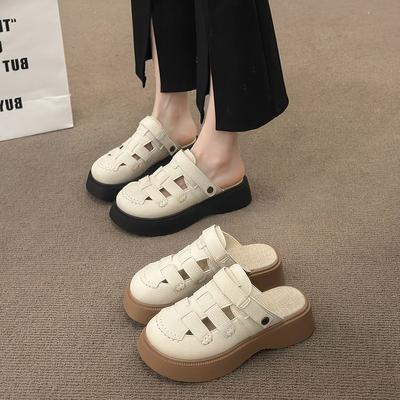 Stunning Two-wear Bag Head Slippers for Women To Wear 2024 Summer New Hole Pig Cage Roman Shoes Platform Beach Sandals