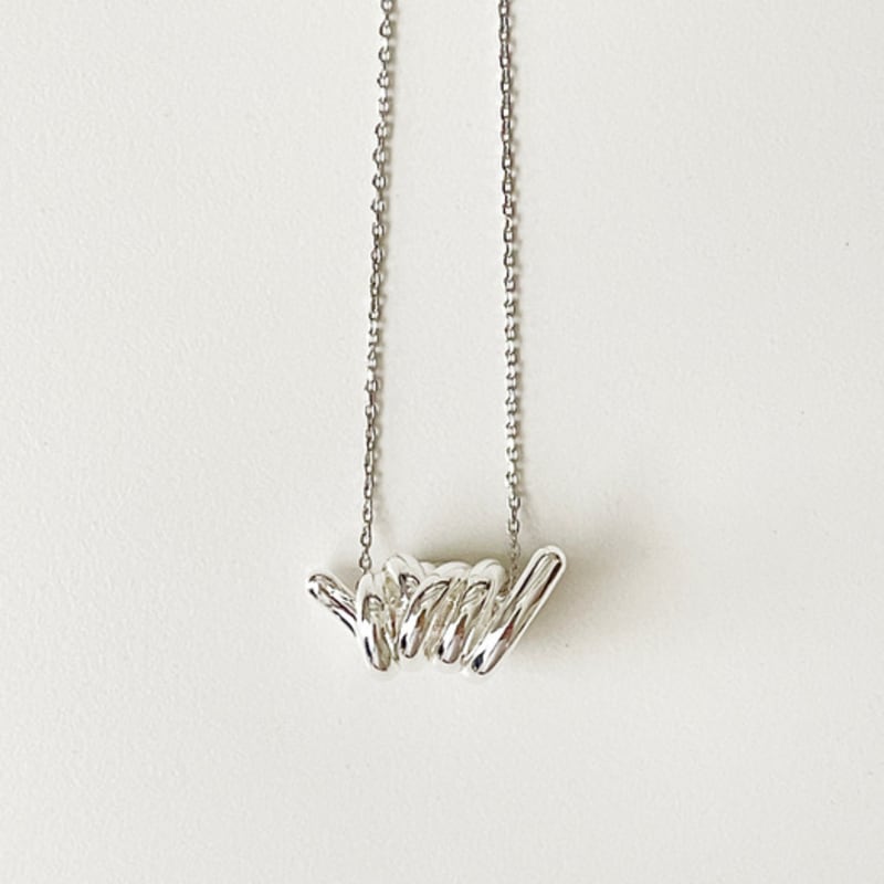 

ELYONA ELA 18 Spiral Silver Pendant Necklace ONE