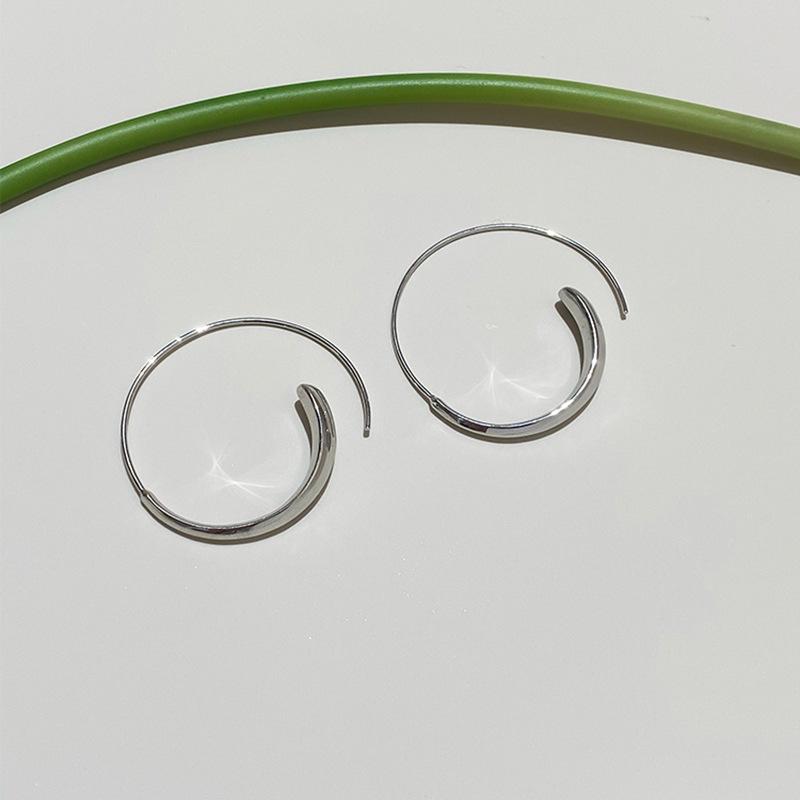 European and American silver needle simple zircon earrings exaggerated personality design earrings high-end versatile temperament earrings