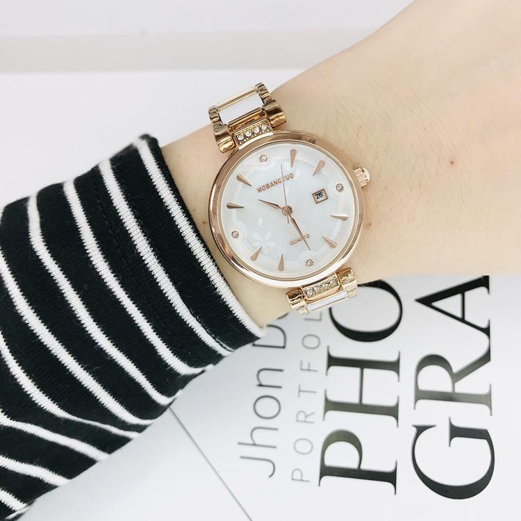 White Ceramic Women'S Watch Women'S Simple Fritillary Face Calendar Fashionable High-End Niche Light Luxury Women'S Watch