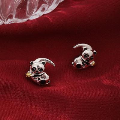 Luxuriöse Panda Mond Ohrstecker - Halbmond Tierdesign für Mädchen, Perfektes Geburtstags- oder Weihnachtsgeschenk