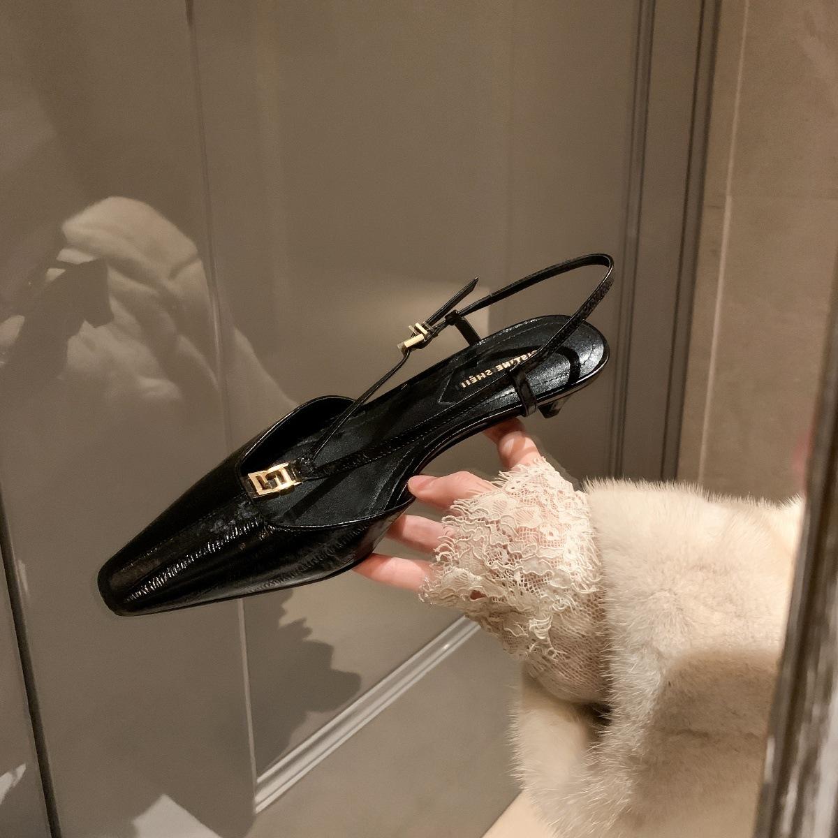 

Sheepskin version Su Yinyin of the same style, square head small gold buckle eel pattern kitten and bag head empty single shoes, women s high-hee 34