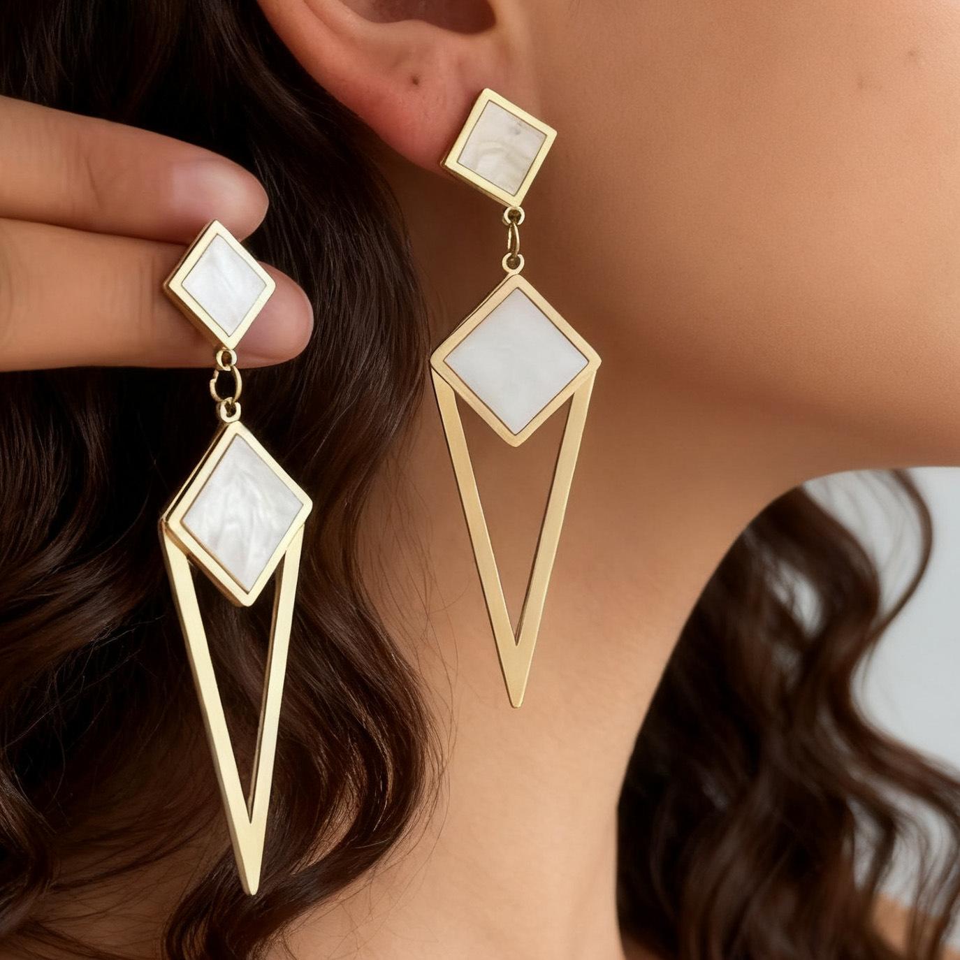 

Rhombus earrings new trendy temperament long earrings Korean simple earrings women білий