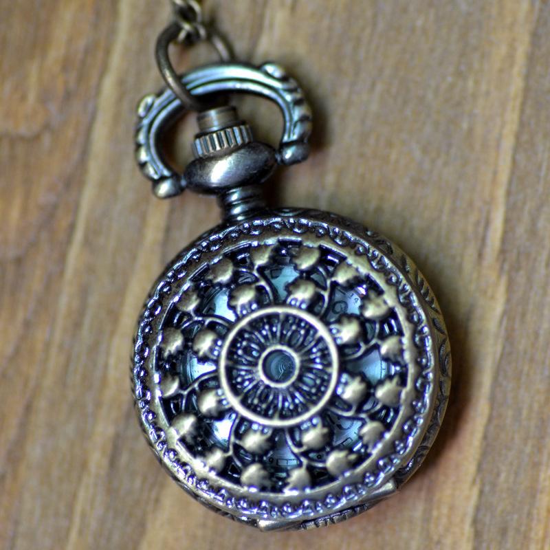 Retro Pocket Watch Men's and Women's Necklace Watch
