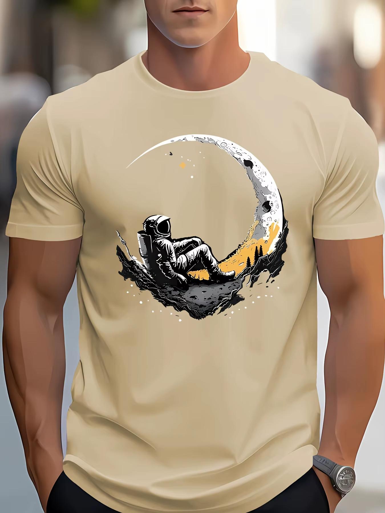 

Astronaut in Space Moon Pattern Printed T-shirt Men Casual Loose Short Sleeved Tops Unisex T Shirts Summer Street Men s Tees 4XL