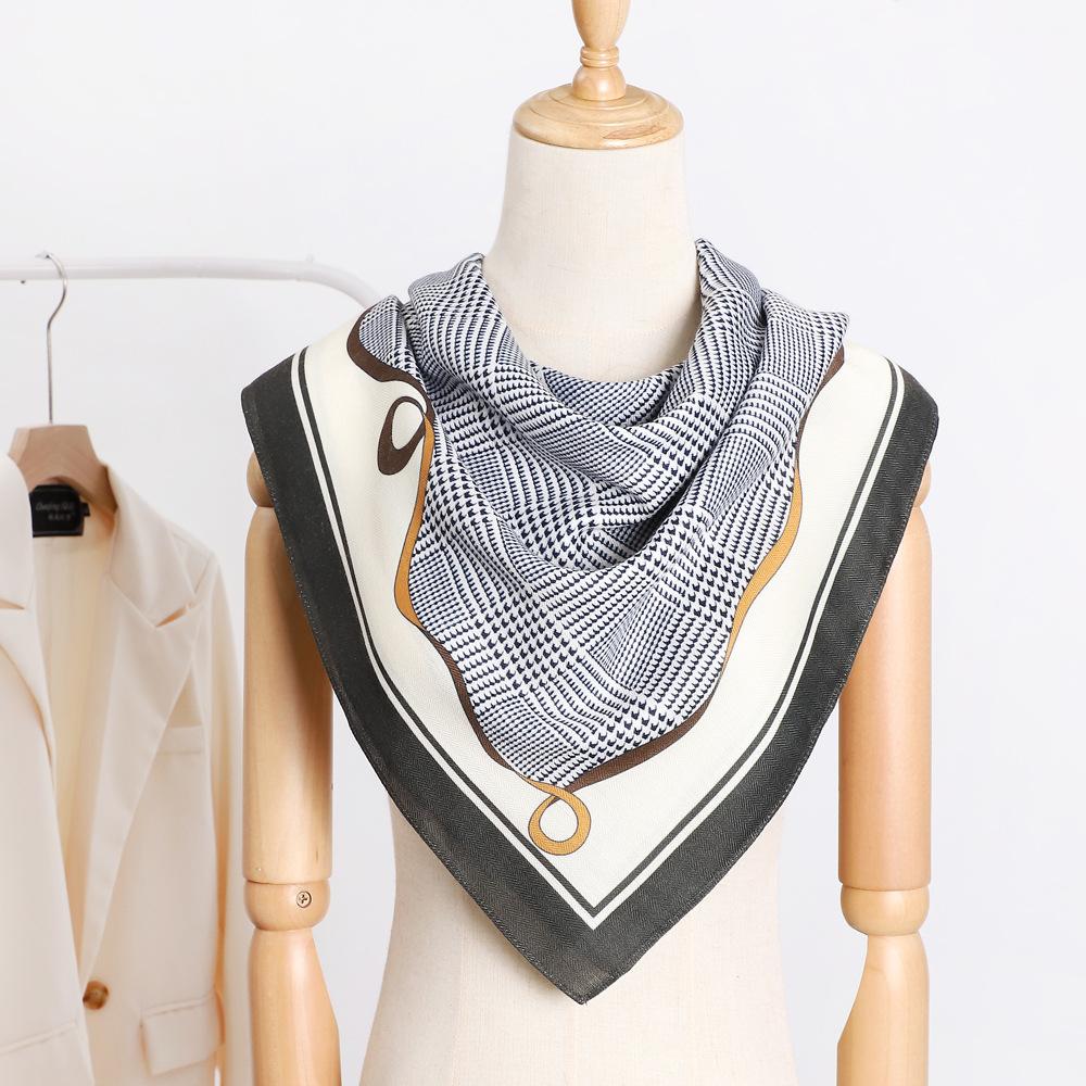 Wiosenno-letni satynowy długi szalik dla kobiet, szal z filtrem przeciwsłonecznym, modna scena piękna, satynowy długi szalik, uniwersalny szalik podróżny