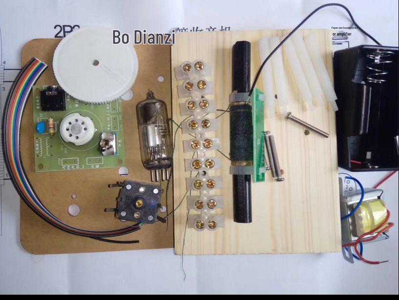 Ore Radio DIY Kids' No-Solder AM Radio Kit