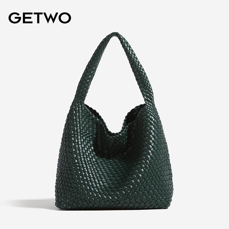Handmade Woven Women's Tote: Large Capacity, Versatile Bucket Bag for Autumn/Winter - Perfect for Commute or Mother-Child Use