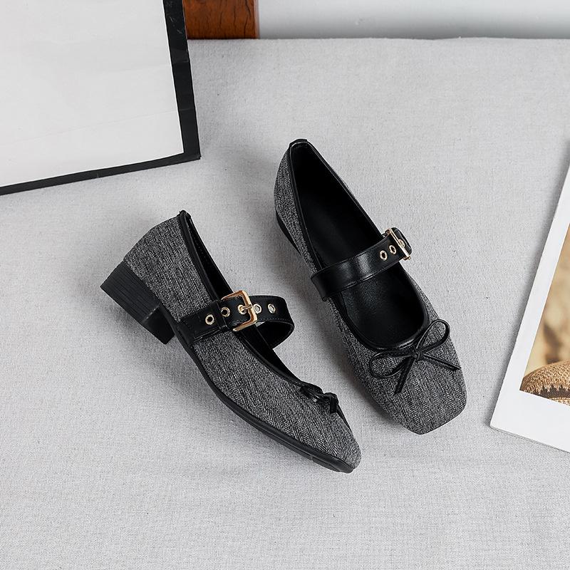 Mary Jane Shoes Women Ankle Straps Low Heels Dress Shoes Chunky Heels Closed Toe Pumps for Women Comfortable Dressy Block Heeled Mary Jane Pumps