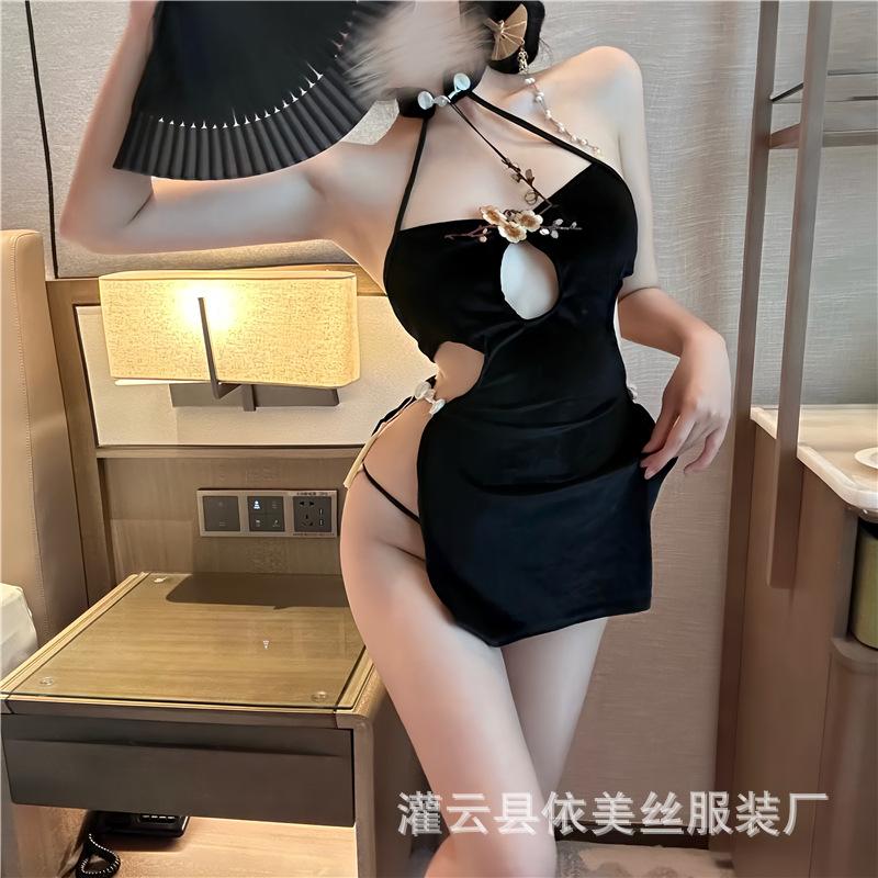 Plum Blossom Embroidery Chest Height Slit Velvet Cheongsam Sex Underwear Women's Naked Back Large Size 9261