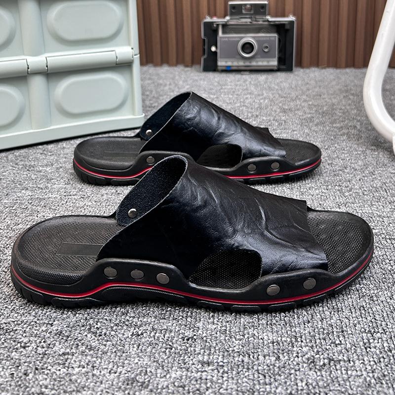 Mens Sandals Summer Comfortable Mens Slippers Leather Beach Shoes Anti Slip Walking Shoes for Men Outdoor Leisure Soft