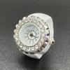 **Diamond Ring Watch**: Stylish Unisex Ring Watch Adorned with Diamonds, a Trendy High-end Accessory for Men and Women.