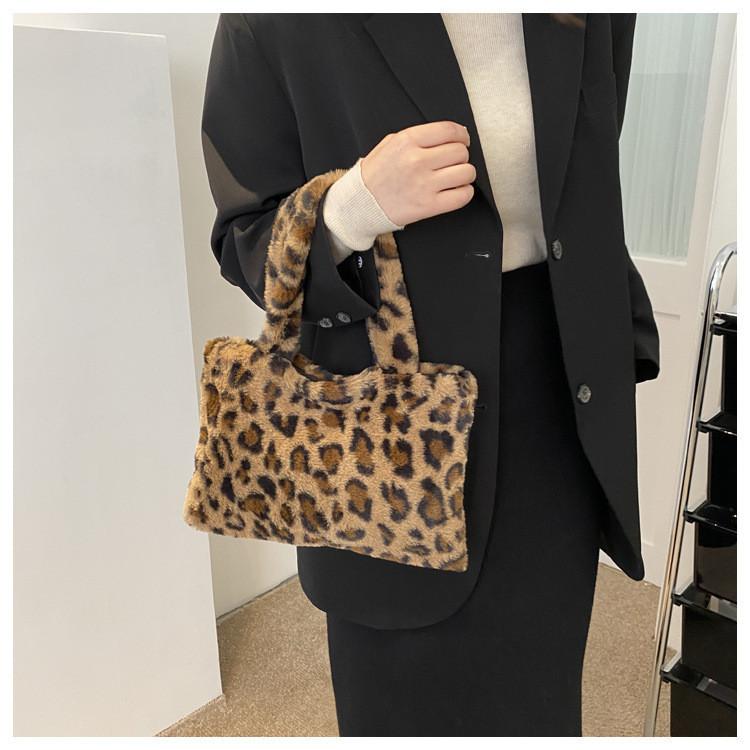 Stylish Soft Velvet Zebra Print Tote Bag Fashionable And Trendy Street Style Handbag