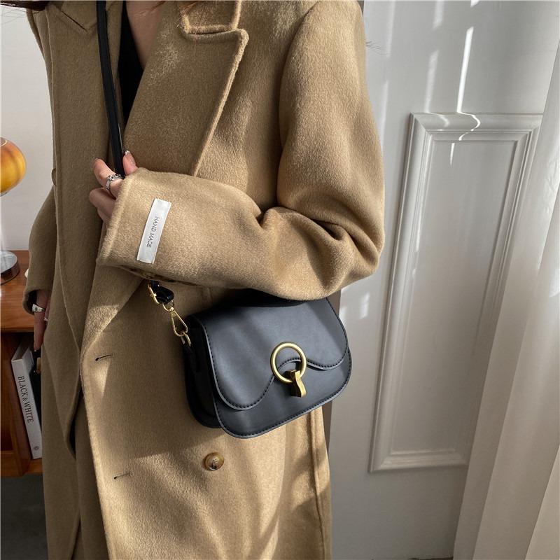 Retro saddle bag women's 2 winter new fashion simple shoulder messenger bag casual commuter women bag