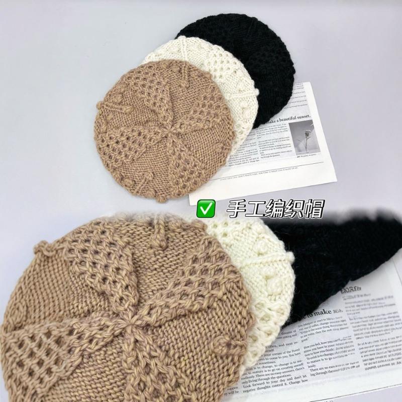 25 early autumn new cashmere beret women's 100 pure cashmere autumn three-dimensional twisted flower handmade tide